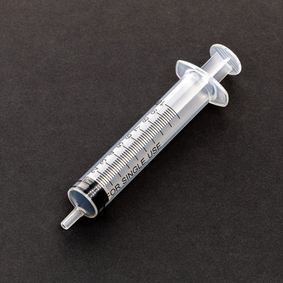 給餌用シリンジ（10ml）